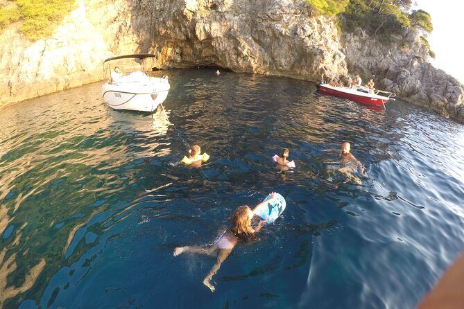 4h / 6h / 8h Elaphite Islands Tour with 6.5m/21FT SunDeck Boat - Lopud Island: St. Mary’s Church and a Real Taste of Dalmatia