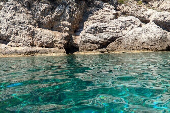 Blue cave tour - 4 caves and sandy beach - Who this tour fits best (and who should choose another plan)