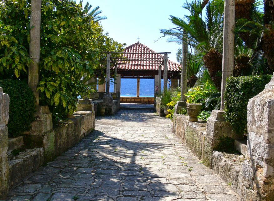 Dubrovnik: Game of Thrones Walking, Car and Boat Tour - The King’s Road Finish: Big Old Town Views, Less Stress