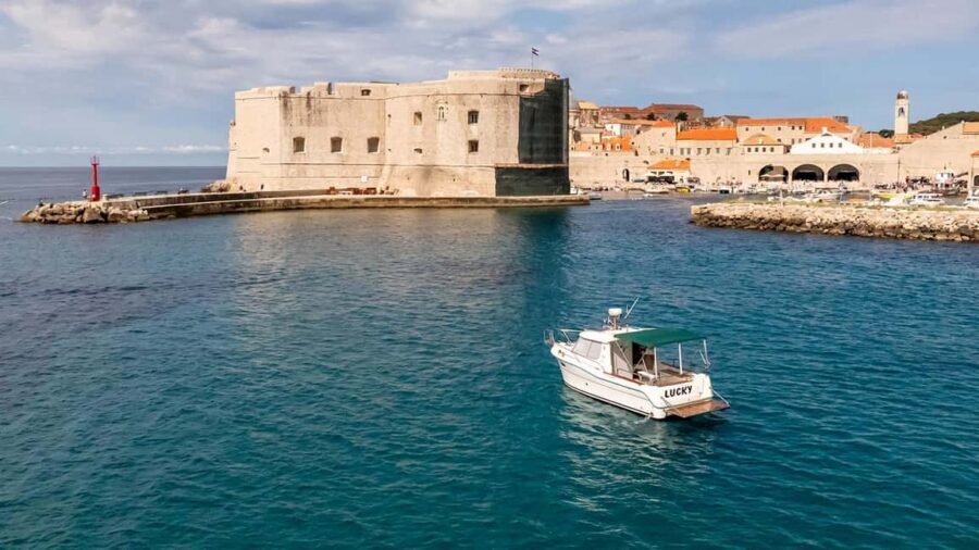 Dubrovnik: Lucky Boat Tour - Elaphite Islands and Blue Cave - Timing from pickup to first views of the Old Town walls