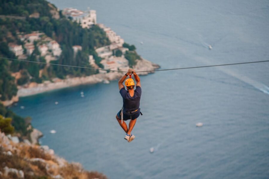 Dubrovnik: Panorama Zipline Tour - Meeting point at Ilijina glavica: Keep it tight so the schedule stays smooth