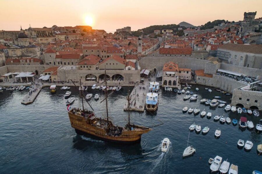Dubrovnik: Panoramic Sunset Cruise on Karaka Ship - Logistics that actually matter: weather, age rules, and language