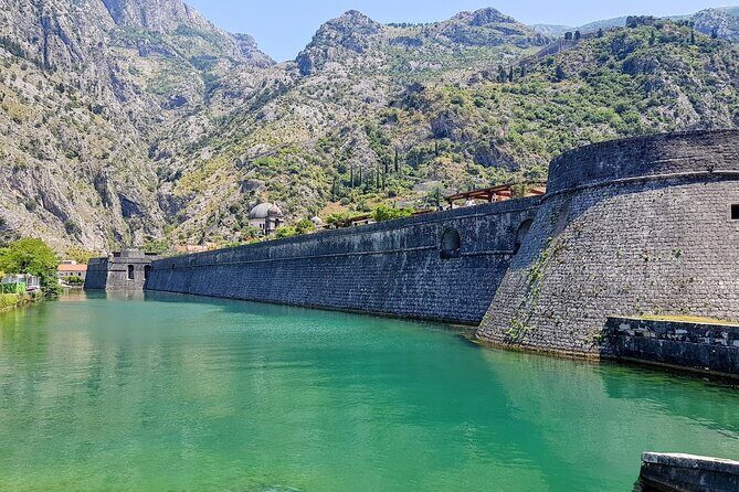 Dubrovnik: Private Tour to Montenegro - Kotor & Perast - Kotor Old Town Walls: UNESCO Views From the Right Angle