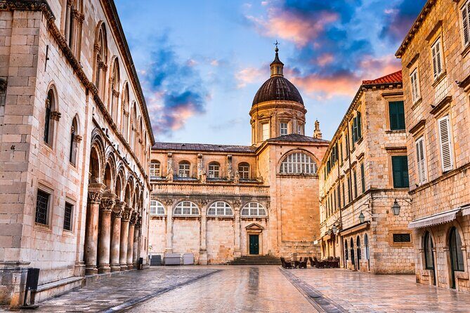 Dubrovnik Scavenger Hunt and Highlights Self Guided Audio Tour - How the World City Trail app keeps you on track