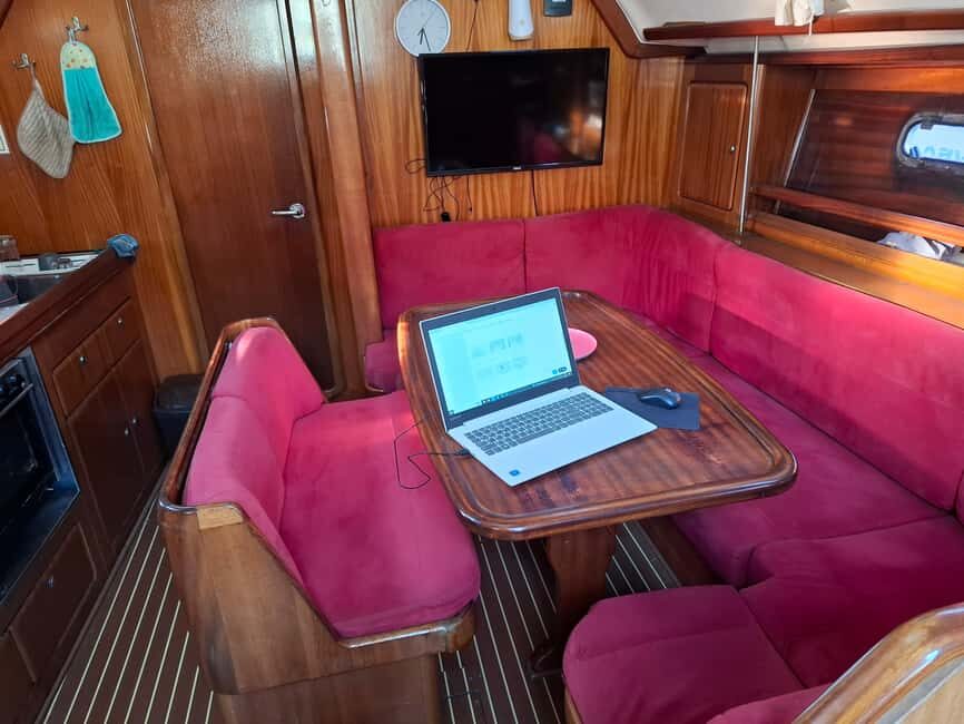 Dubrovnik yacht cruise-Elafity islands & Blue cave - A First Sail of About One Hour Toward the Elaphiti Islands