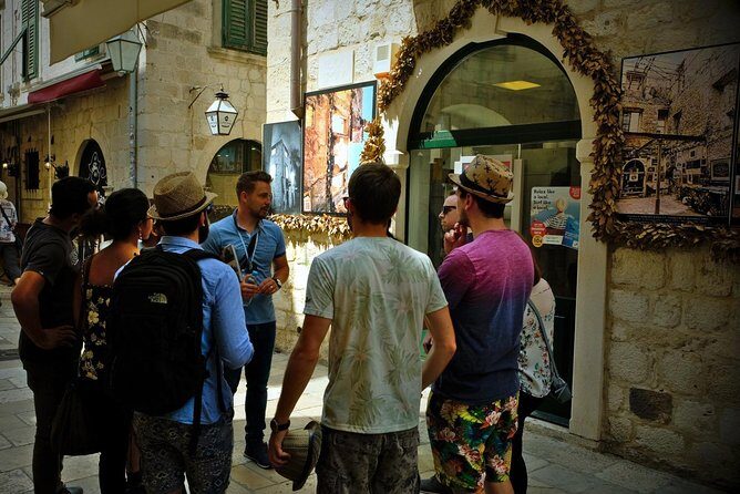 Dubrovnik's Old Town Walking Tour - Key highlights to expect