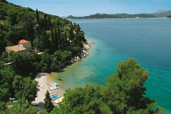 Elaphiti Islands by Catamaran with snacks and unlimited drinks from Dubrovnik - Crowds, Language, and What to Do if You Need More English