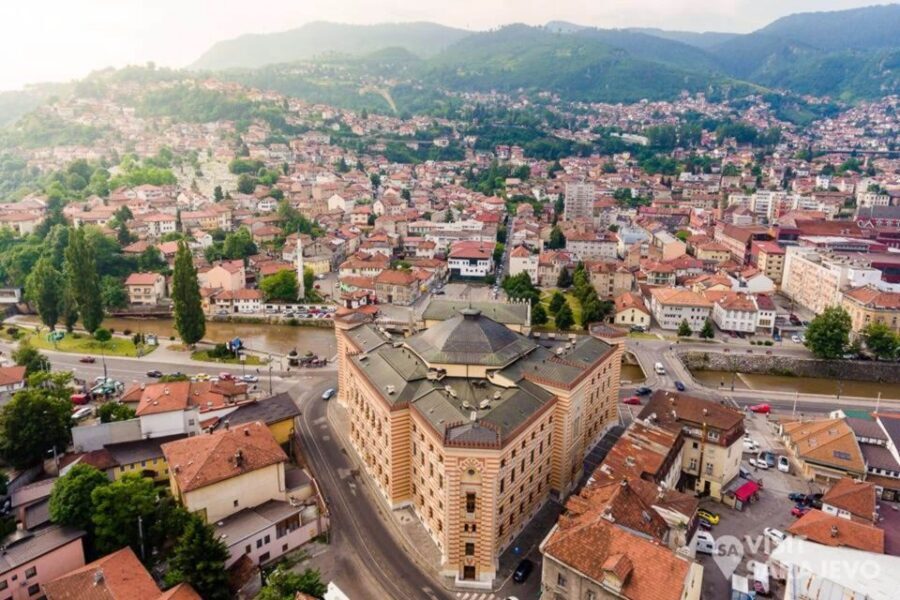 From Dubrovnik: Sarajevo and Mostar Private Full-Day Tour - Mostar’s cobbled lanes, Ottoman-Era details, and the sound of both faiths