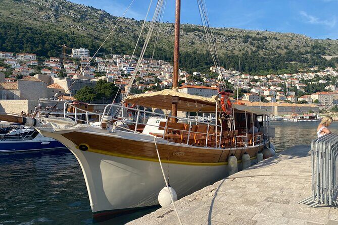 Gastro Cruise | Cruise around Dubrovnik Old Town with Lunch - Price and value: $87.12 for a two-hour “see + eat” plan