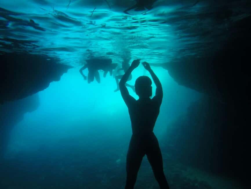 Hello Dubrovnik: Blue Cave Tour 4h - All Inclusive - Quick Cave-and-Beach Escape from Dubrovnik’s Port Gruž