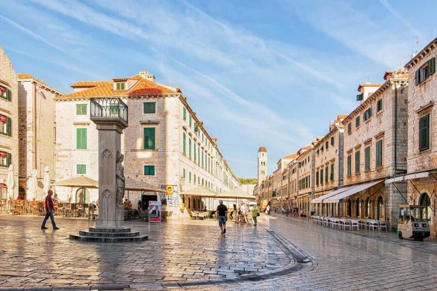 Jewish History of Dubrovnik Old Town Private Walking Tour - Dubrovnik Cathedral finish: art, architecture, and lasting legacy
