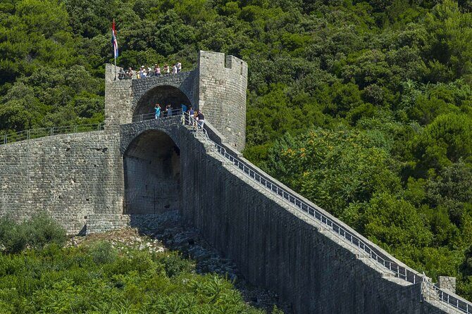 Korcula, Ston, Wine Tasting and Lunch - Tour from Dubrovnik - Orebić to Korčula by ferry: a short ride that changes the mood