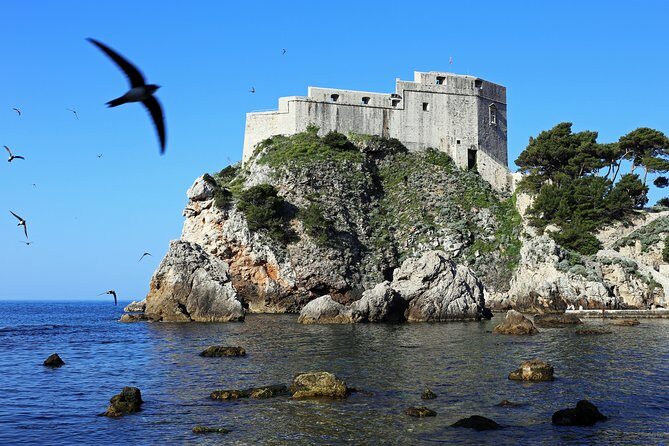 Private Fort Lovrijenac and Dubrovnik City Tour - Rector’s Palace: how the Republic of Dubrovnik actually ran