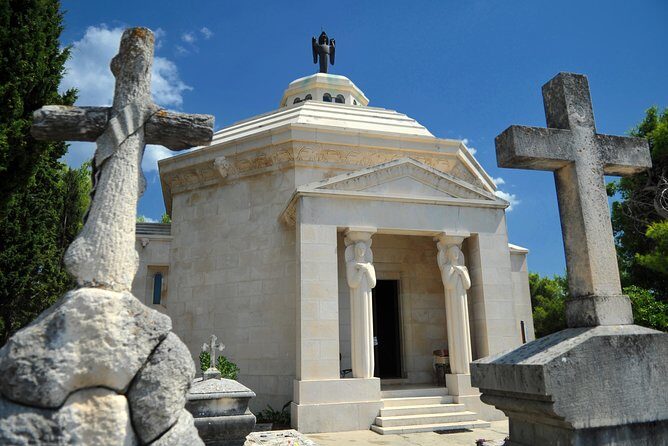 Private Panorama, Cavtat and Dubrovnik City Tour - Cavtat’s free hour: a small-town pause that feels like a reward
