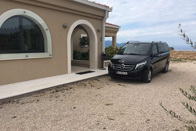 Private Point to Point transfer Dubrovnik - Split with stop in Ston - How to Plan Your Ston Stop So It Doesn’t Feel Rushed