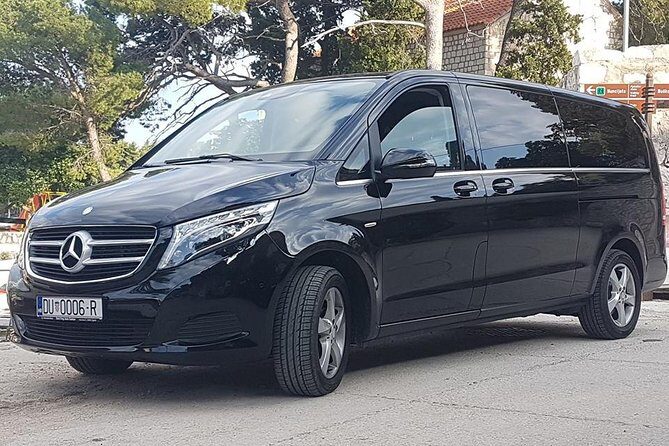 Private transfer Dubrovnik airport to Dubrovnik ACI Marina in Komolac - The ride itself: quick, climate-controlled, and low-stress