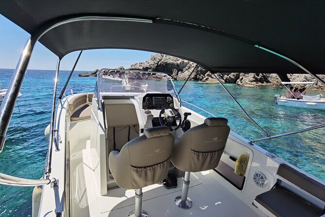 Speedboat Atlantic Marine 750, 4 or 8 hours - Onboard Comfort: Sunshade, Sundeck, and a Fridge That Changes the Day